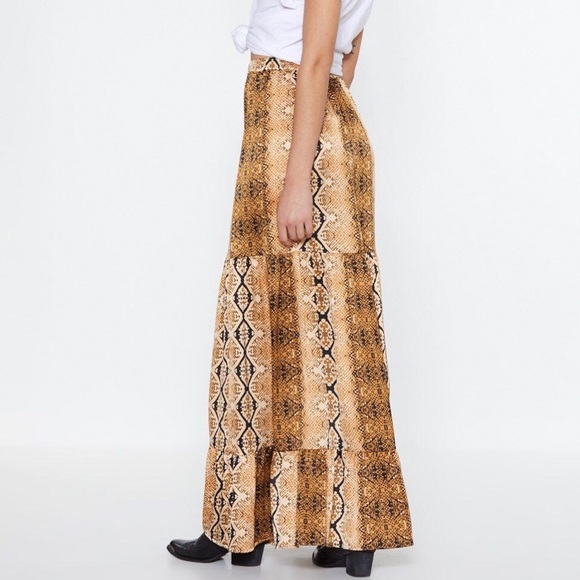 NASTY GAL | Please and Fang You Snake Max… - Picture 2 of 8